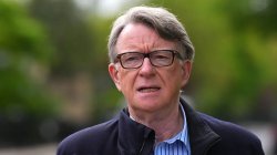Robbins gets chance to explain why he didn't tell Starmer about Mandelson vetting
