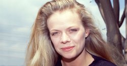 Penniless soap legend pleads for help in devastating health battle