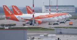 Airbus 320 latest as software update sparks travel chaos - full list of airlines affected