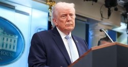 Iran war LIVE: Tehran laughs off Trump's threat as new Strait of Hormuz deadline looms