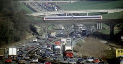 M25 traffic LIVE: Anticlockwise delays in Essex near J27 due to 'emergency repairs'