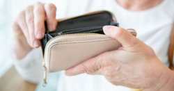 State pensioners given £0 state pension payments due to HMRC tax rule