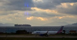 Brits travelling to Greece this summer warned to expect flight delays